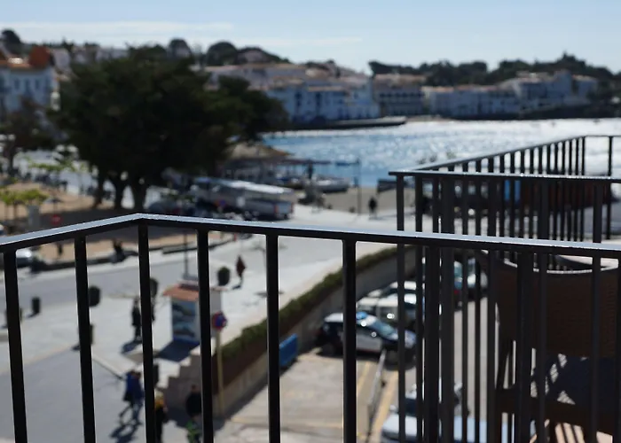 Πανσιόν Marina 2*