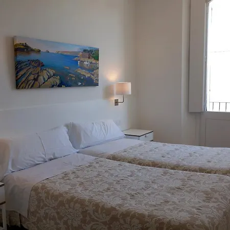 Konukevi Marina Cadaqués