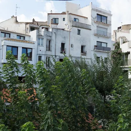 Marina בית הארחה קדאקז